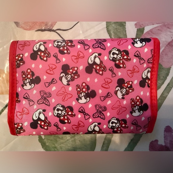 Pink Minnie Mouse Pouch - Picture 2 of 4